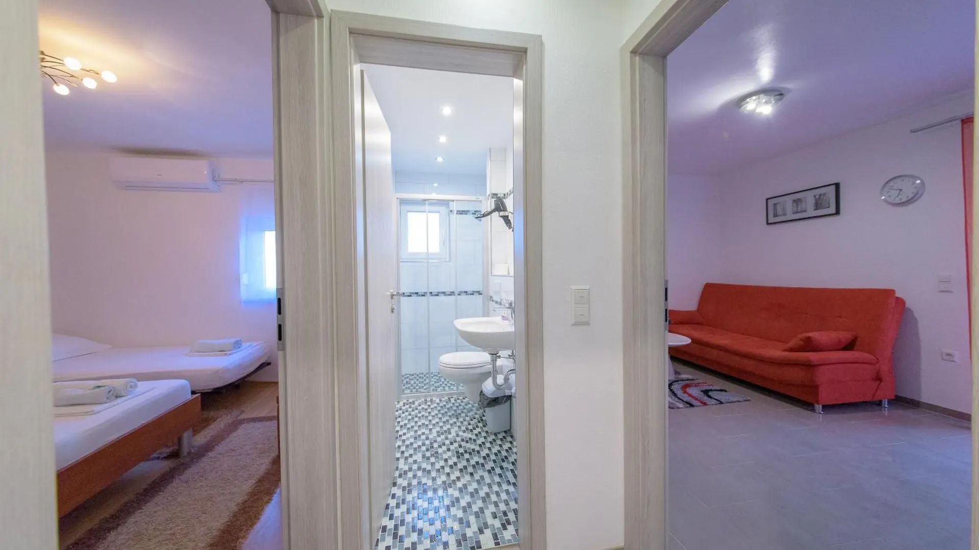 Jeli Apartments Starigrad Paklenica Chorwacja