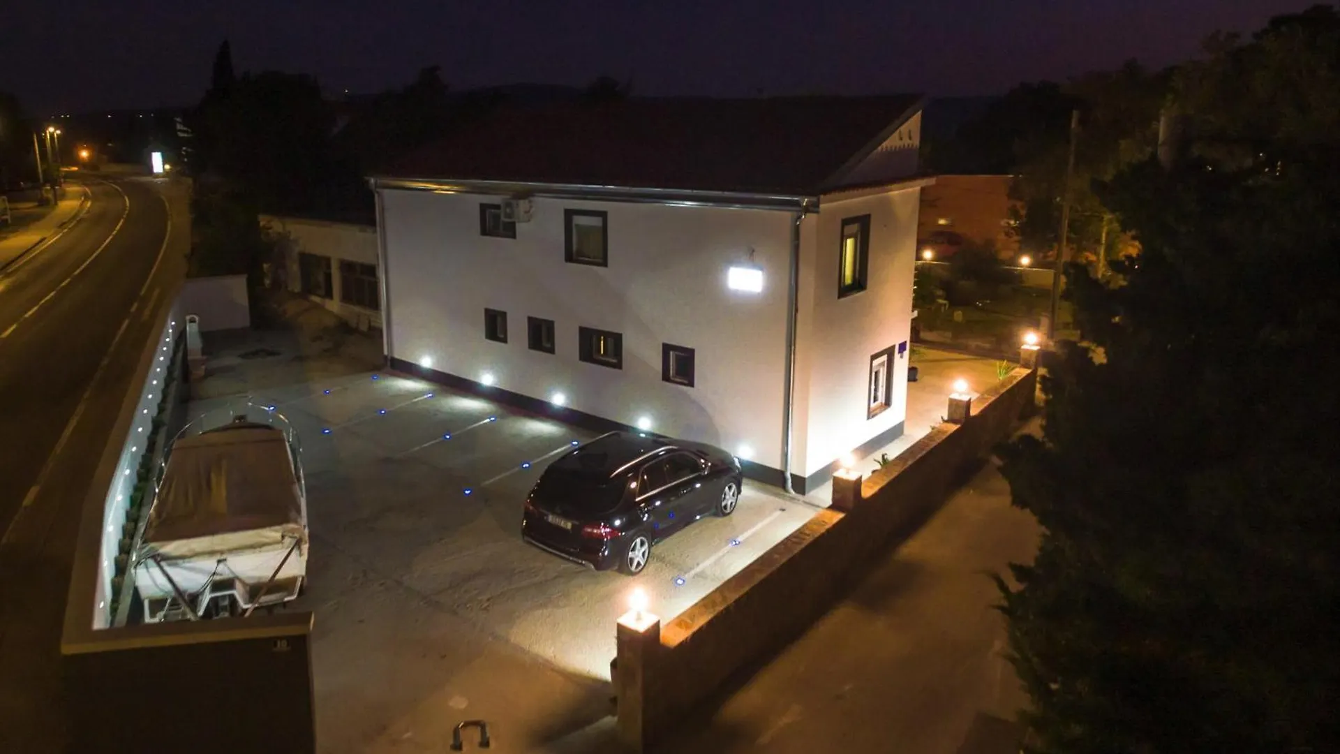 Jeli Apartments Starigrad Paklenica