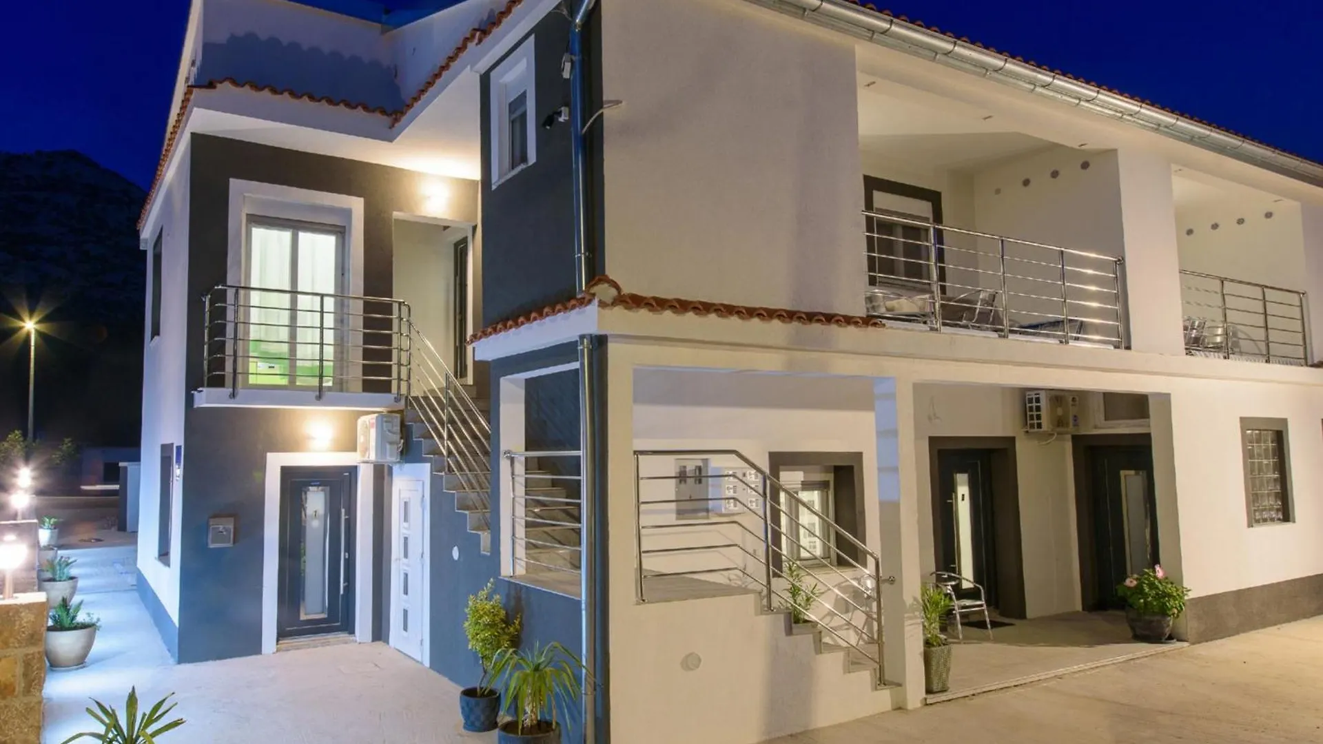 Jeli Apartments Starigrad Paklenica 0*,