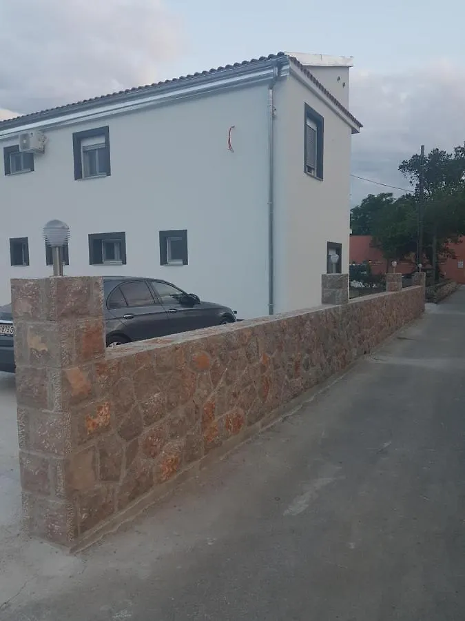 Jeli Apartments Starigrad Paklenica