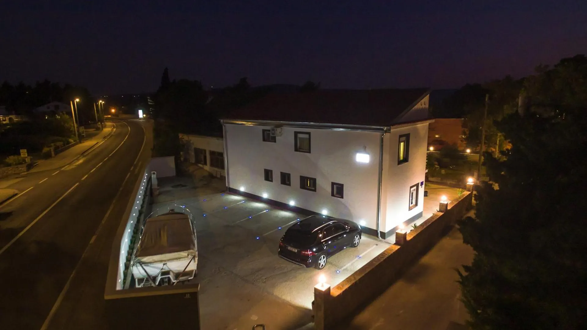 Jeli Apartments Стариград-Пакленица