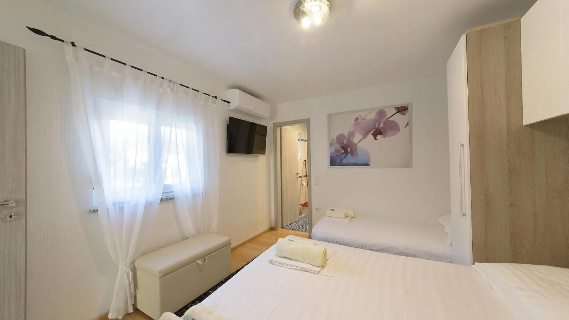 Jeli Apartments Стариград-Пакленица Хорватия
