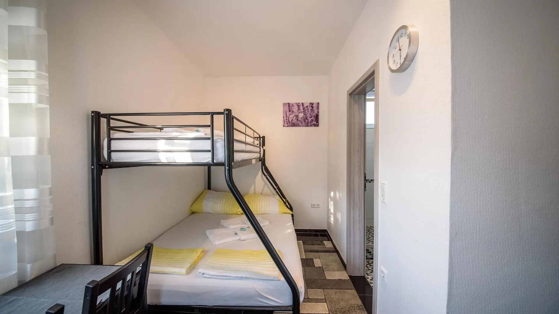Jeli Apartments Стариград-Пакленица