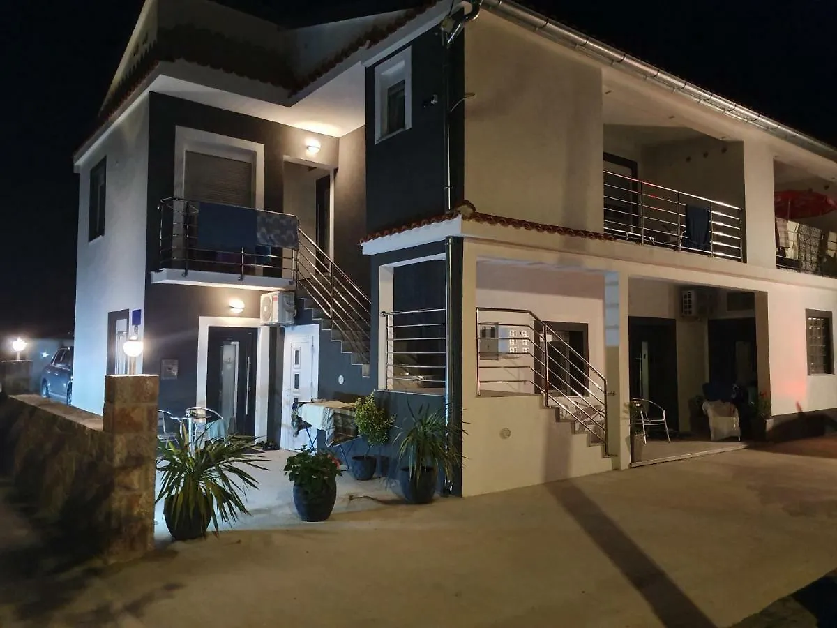 Jeli Apartments Стариград-Пакленица